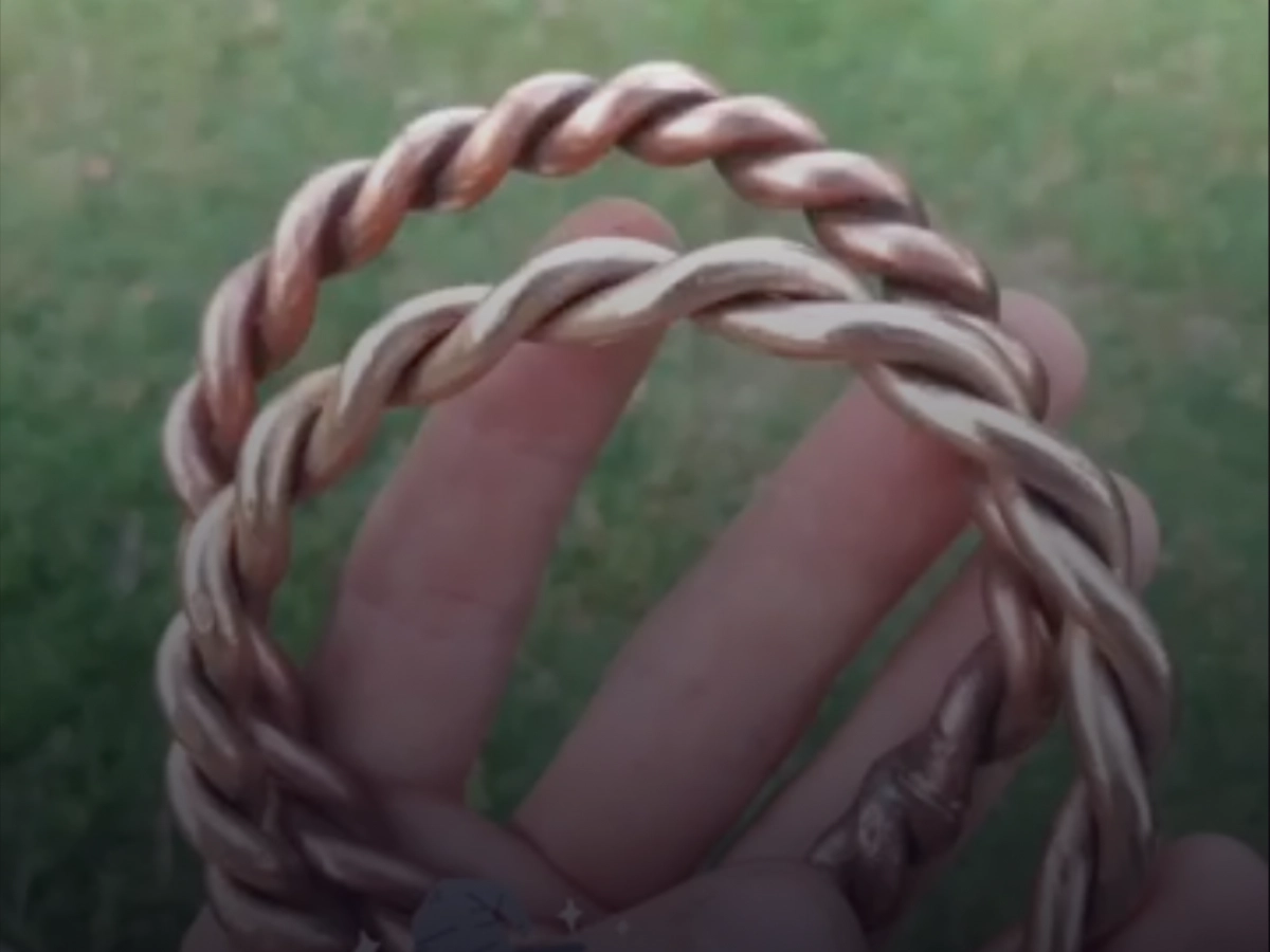Tensor Rings